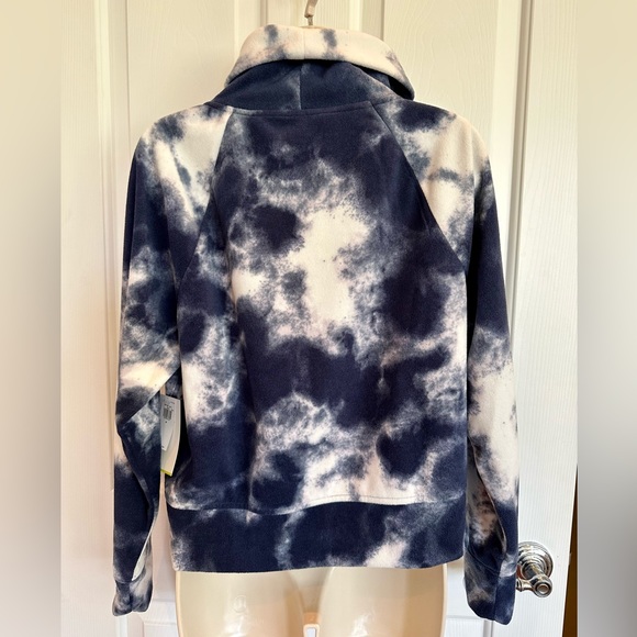 Old Navy Cropped Fleece Funnel Neck Top Medium | Go-Warm Active NWT - Picture 6 of 13